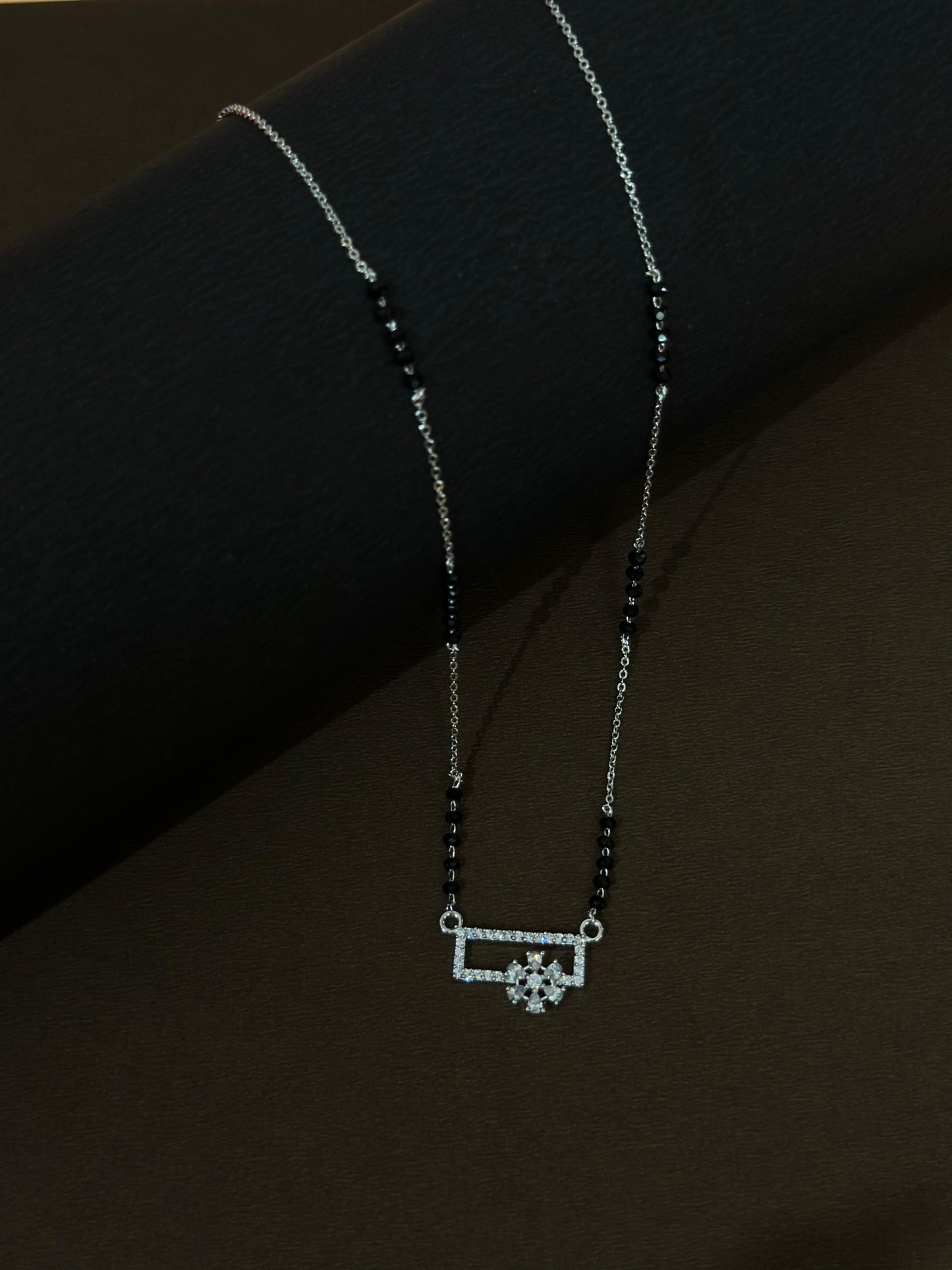 Geometric Charm AD Mangalsutra