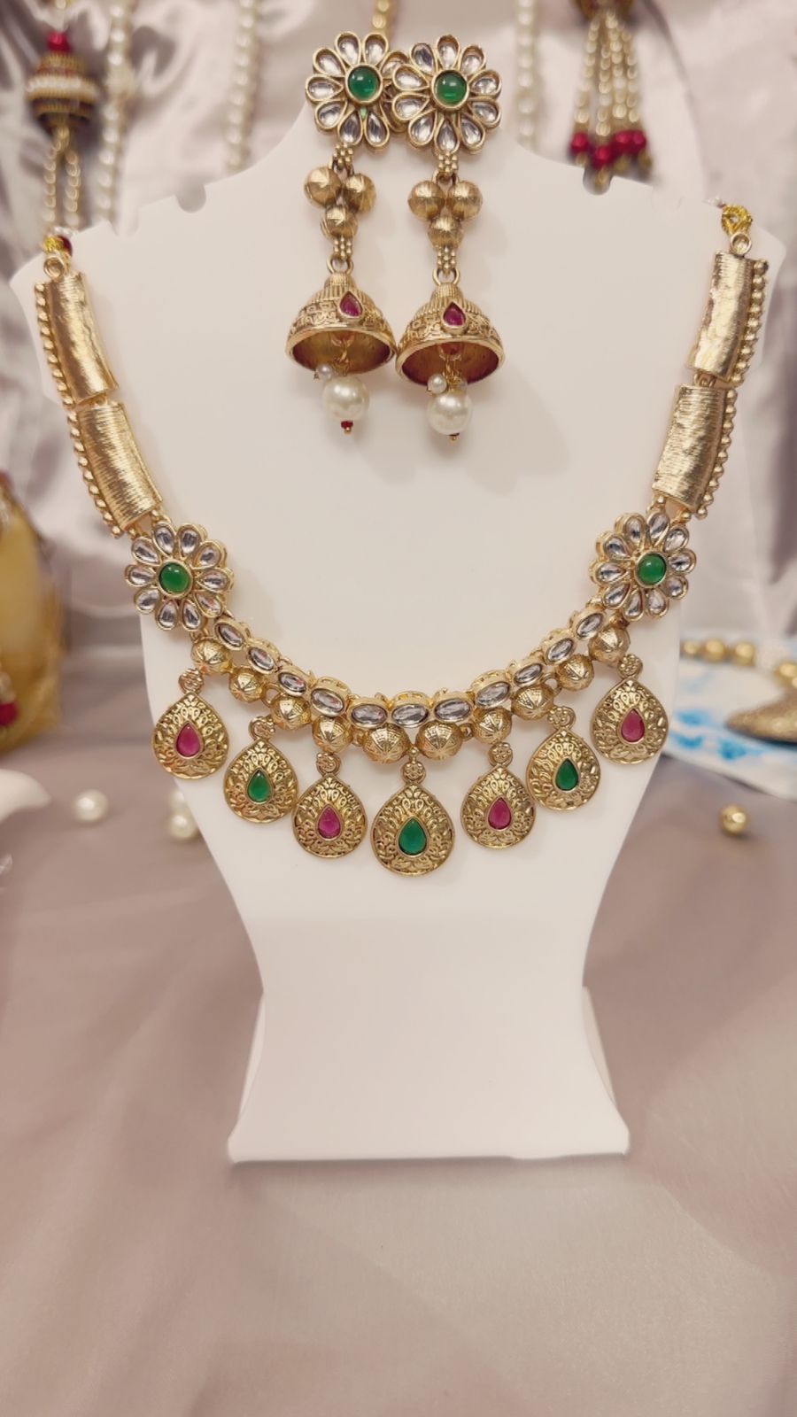 Kundan & Meenakari Floral Necklace Set