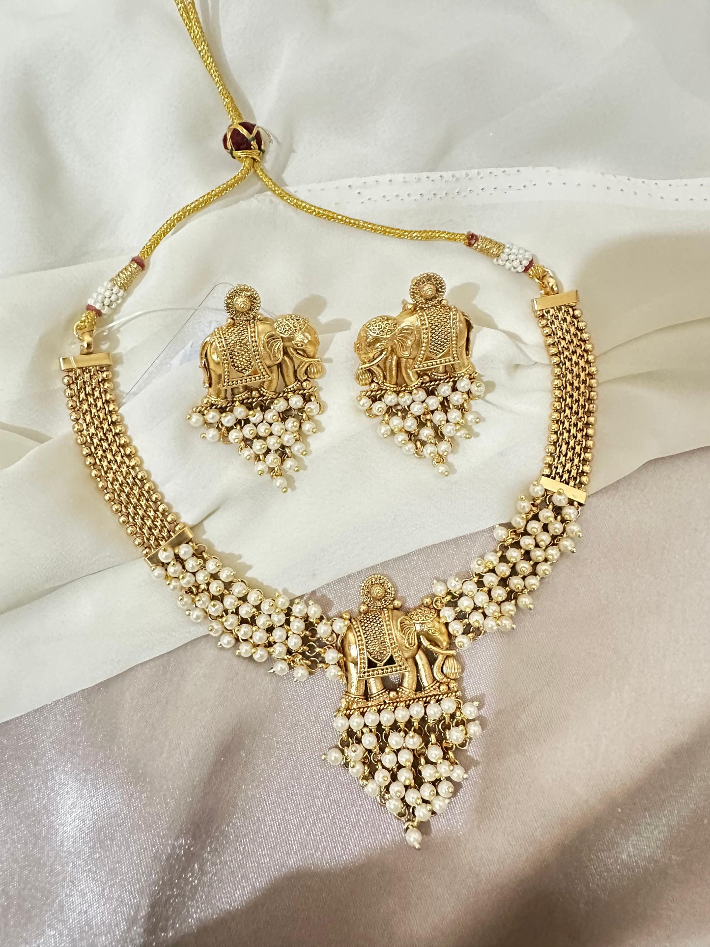 Royal Elephant Pearl Choker Set