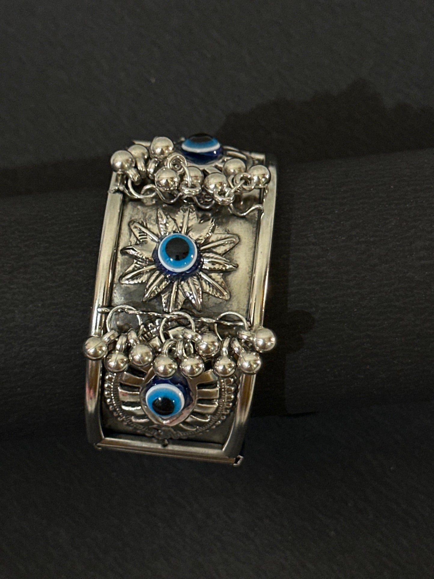Antique Evil Eye Kada – Silver Finish