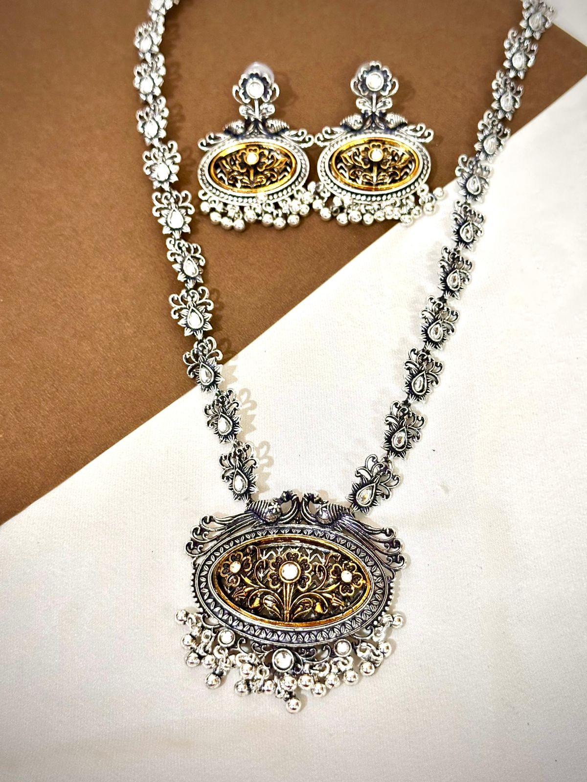Oxidized Dual-Tone Floral Necklace Set