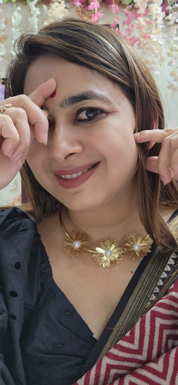 Bloom & Pearl Statement Choker