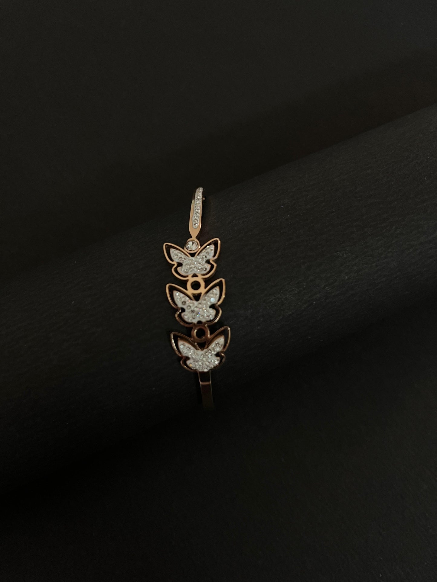 Butterfly Gleam Bracelet + Classic Pearl Elegance Set - 3 Chokas Combo
