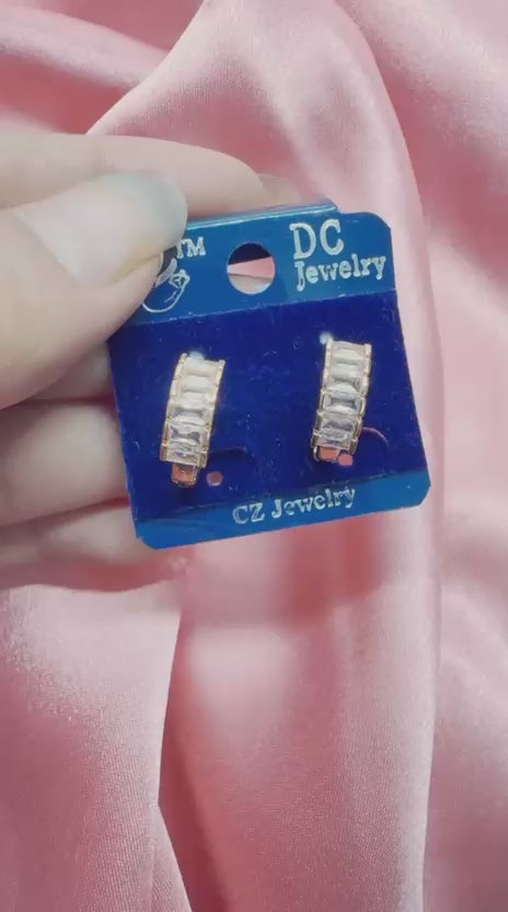 Chic Baguette AD Huggie Hoops