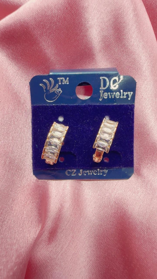 Chic Baguette AD Huggie Hoops
