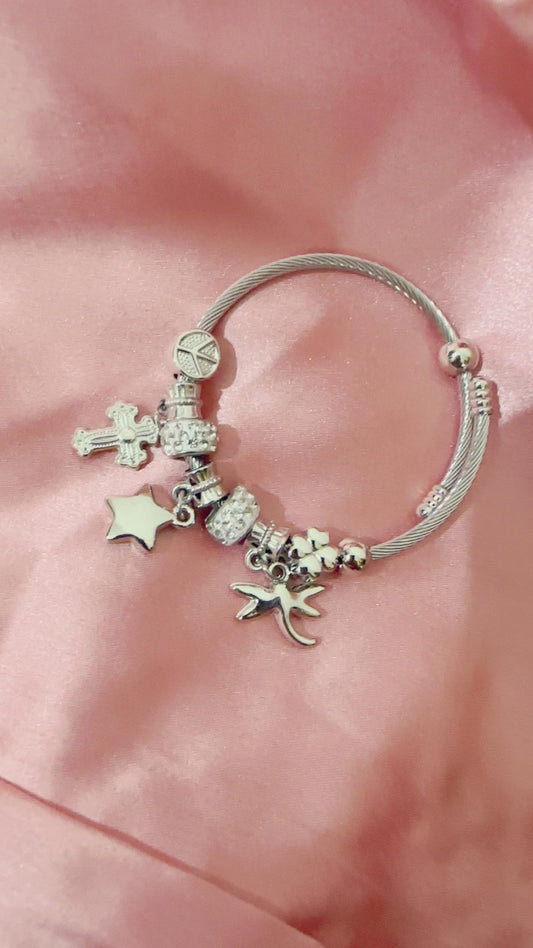 Sparkling Star & Charm Bracelet