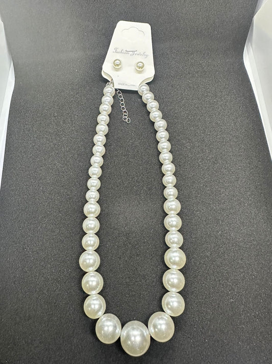 Classic Pearl Elegance Set