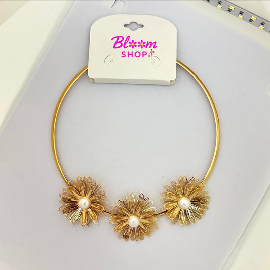 Bloom & Pearl Statement Choker