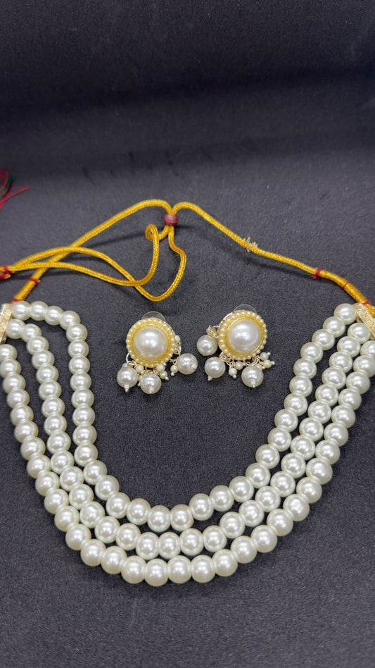 Butterfly Gleam Bracelet + Classic Pearl Elegance Set - 3 Chokas Combo