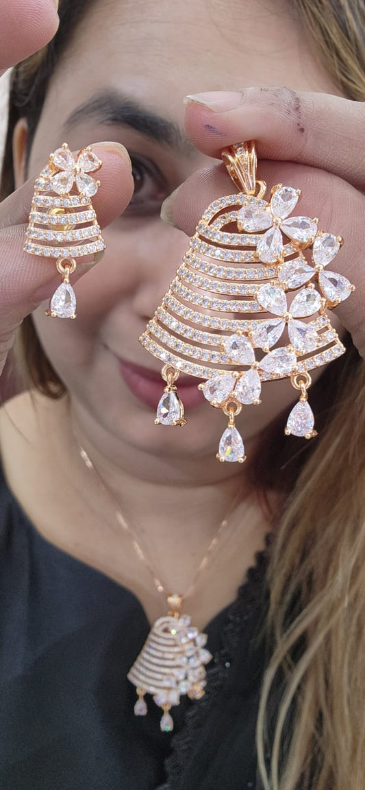 J16 - Bell Design - Beautiful Pendant Set | Rose Gold - Rich Look