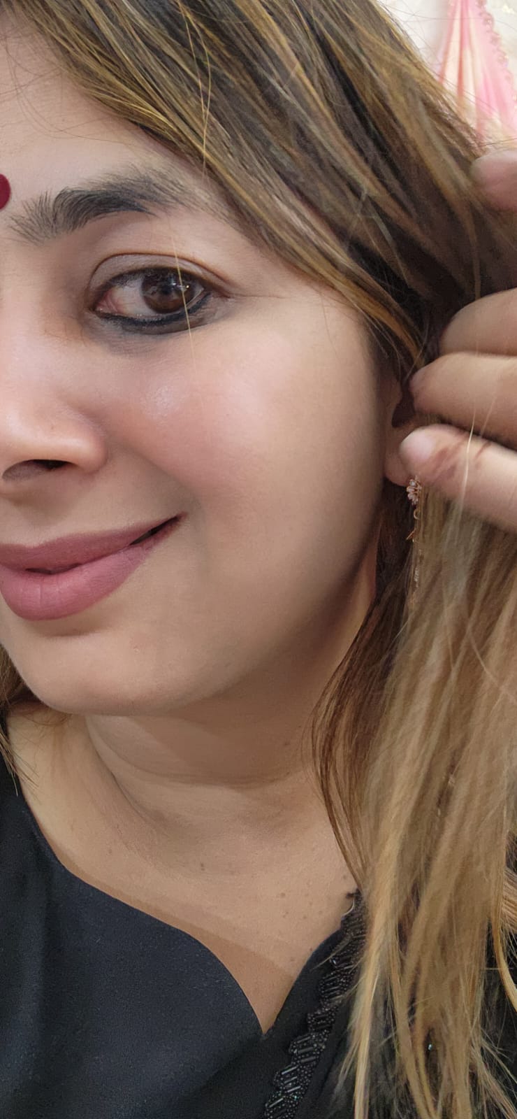 J18 - Elegant Latkan Earring