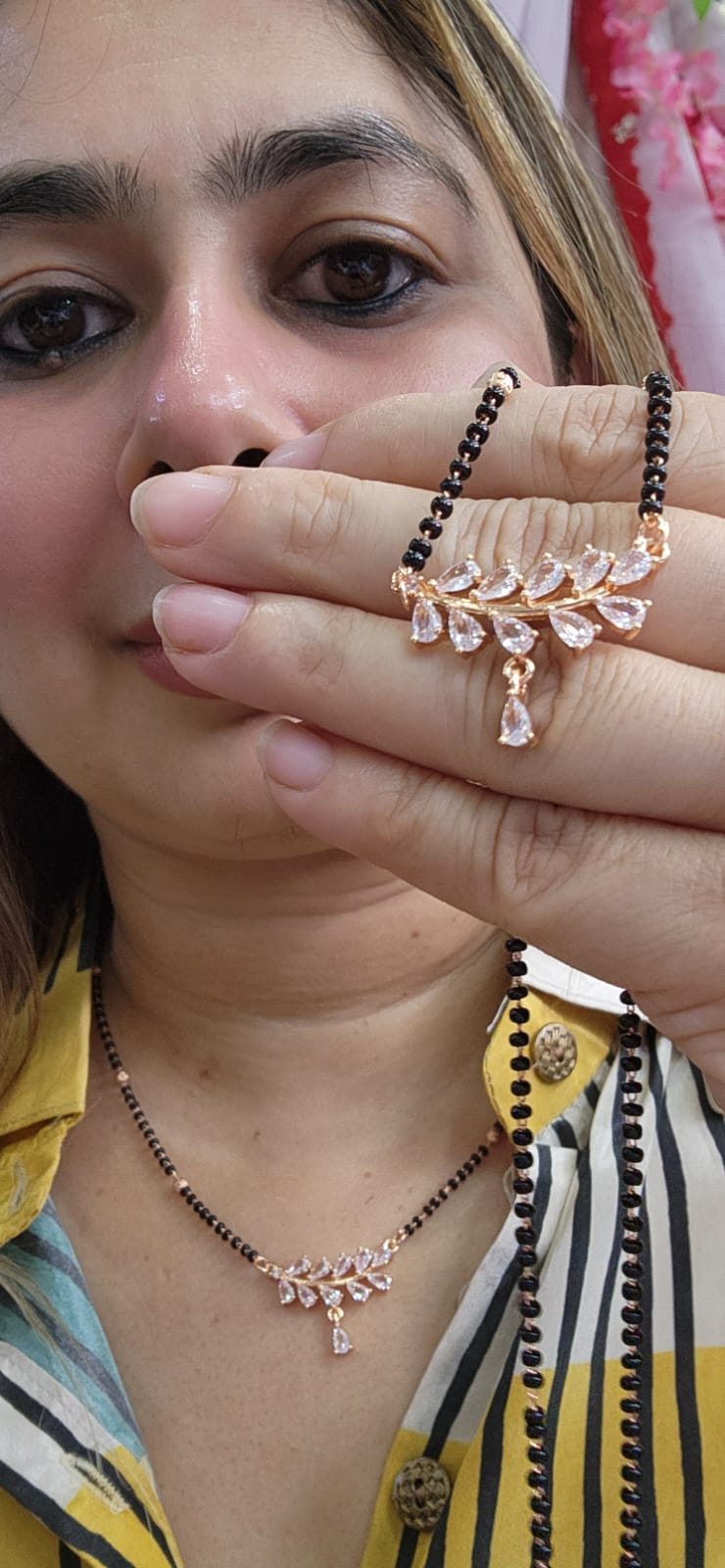 NA1 - Mangalsutra Leaf AD Design