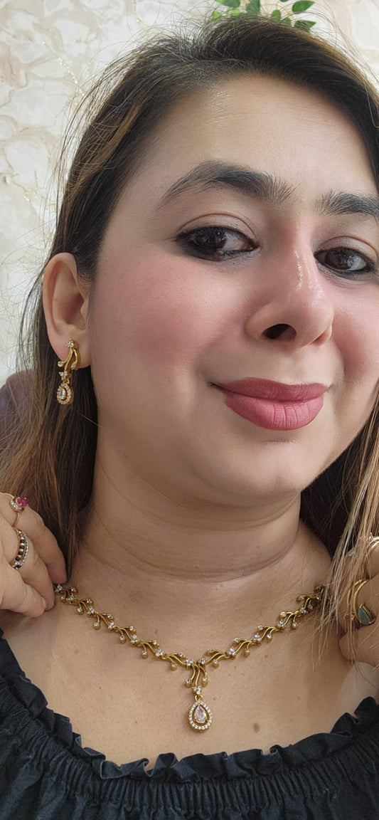NA17 - AD Gold Look Alike Pendant Set