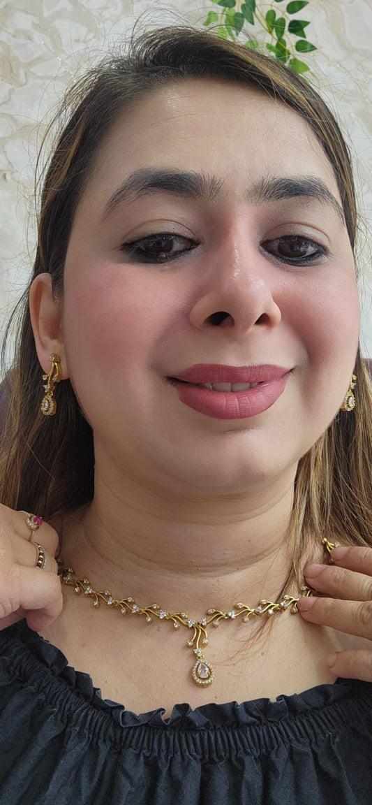 NA17 - AD Gold Look Alike Pendant Set