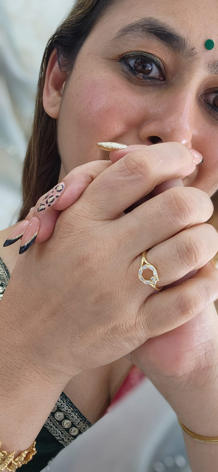 NJ6 - Elegant Ring - Design 5