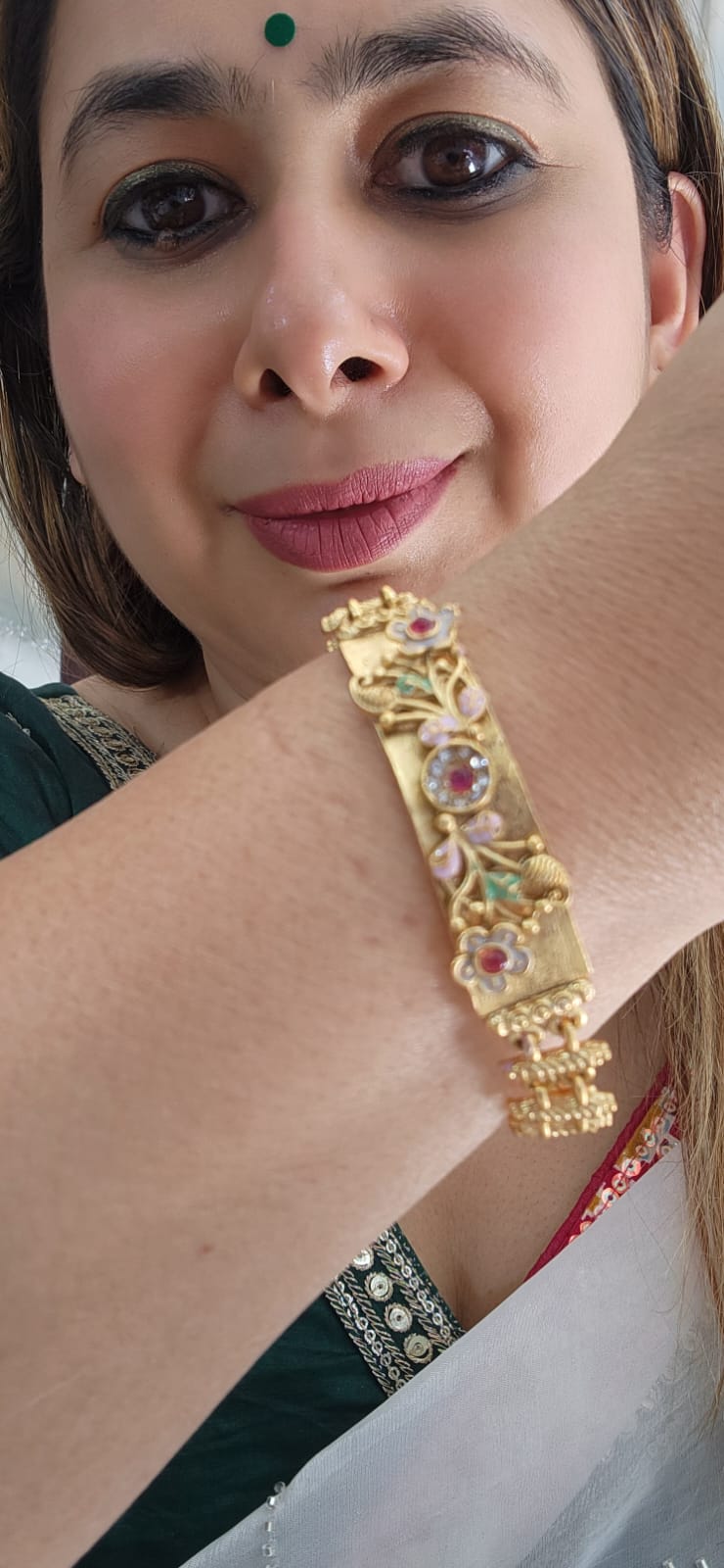 NJ7 - Gold Look Alike Bracelet