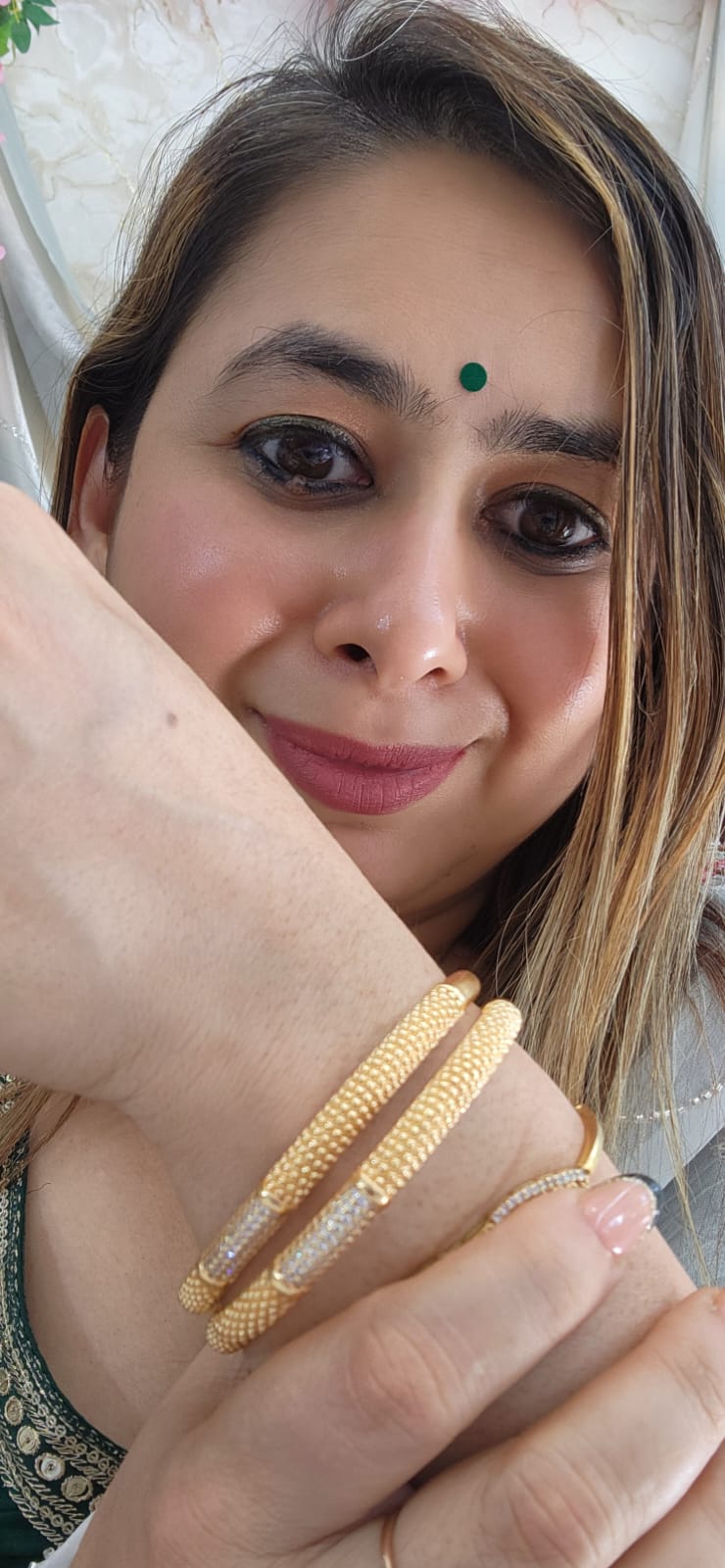 NJ17 - Gokhru in Silver and Golden Combination Design 13